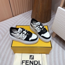 Fendi Low Shoes